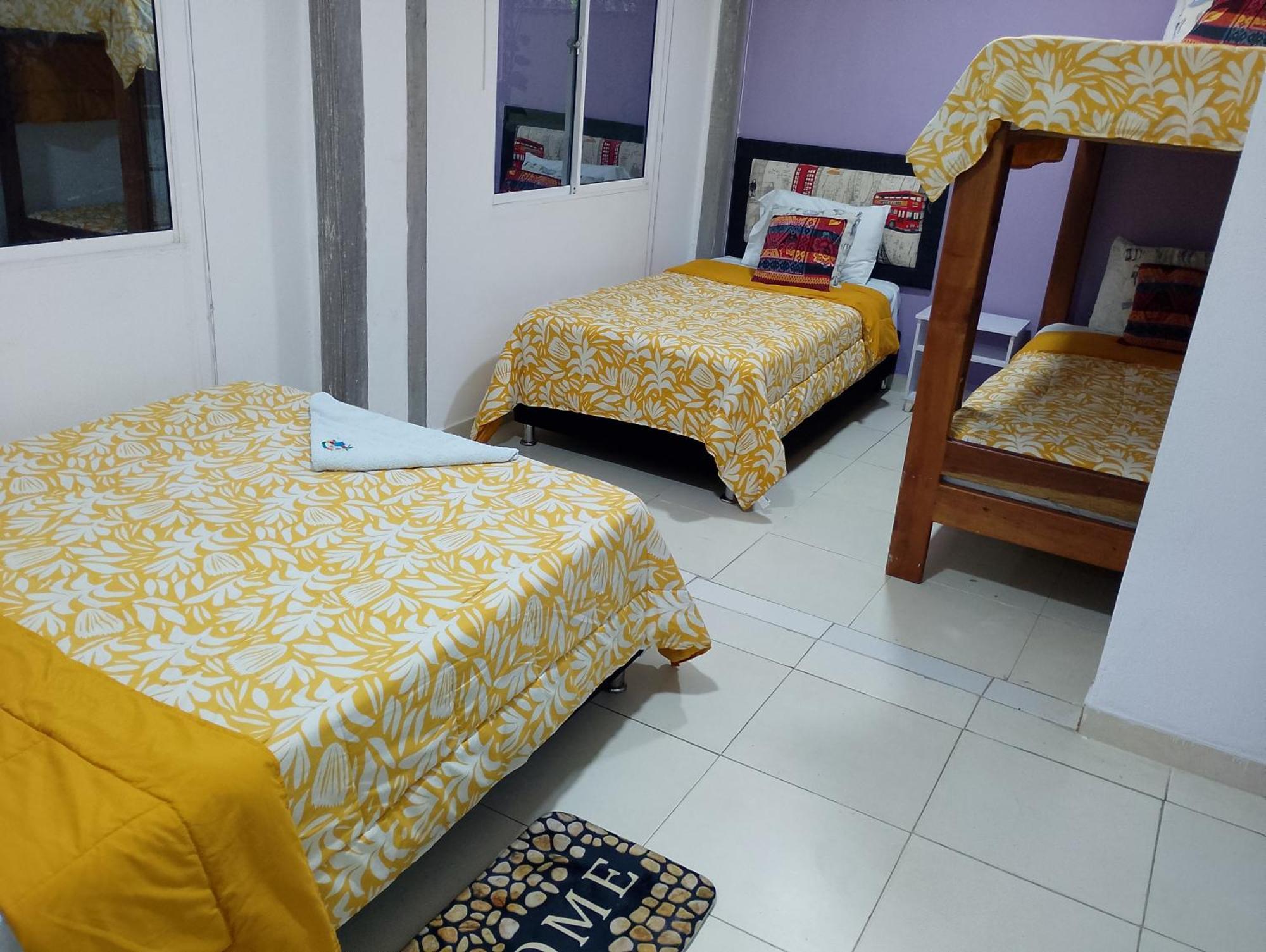 House Marfito Airport — Fotos 3
